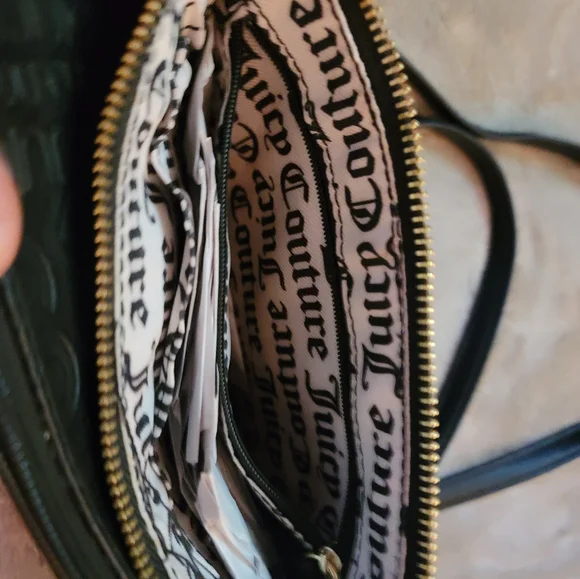 #29. NWT. Juicy Couture crossbody purse and wallet. - Picture 6 of 7